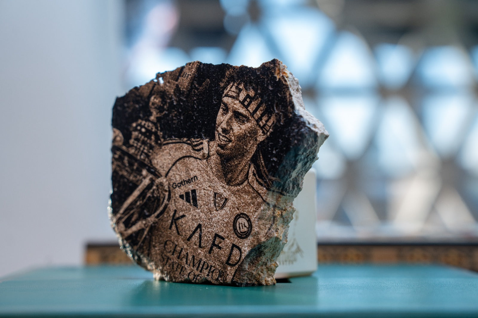 Al Nassr Summit Collection - engraved stone collectible side view