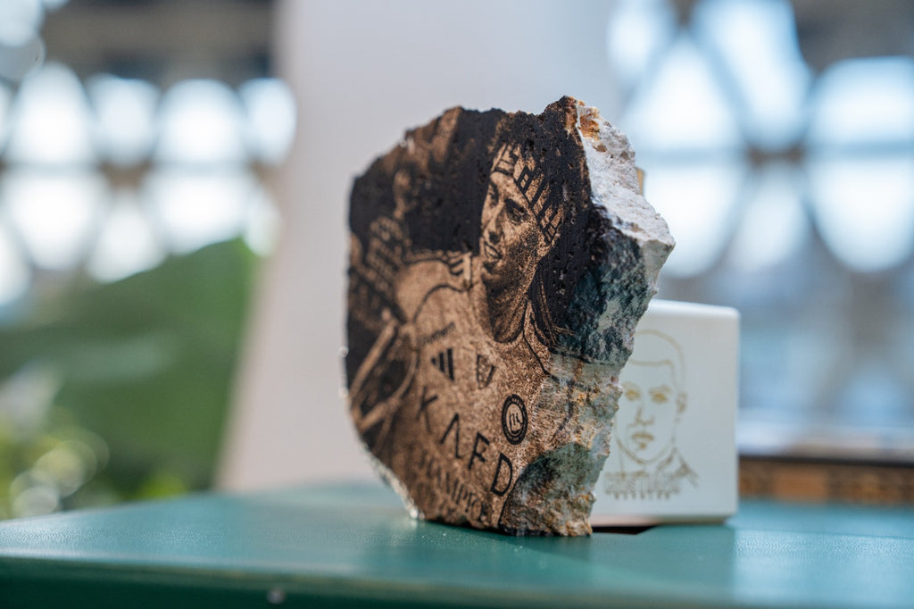 Al Nassr Summit Collection - engraved stone collectible main view
